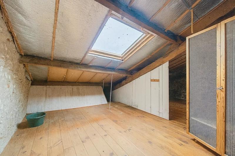 Maison - 95 m² - 5 pièces