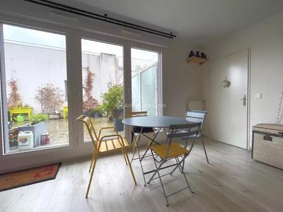 Appartement - 86 m² - 5 pièces