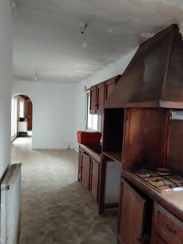 Maison - 202 m² - 10 pièces