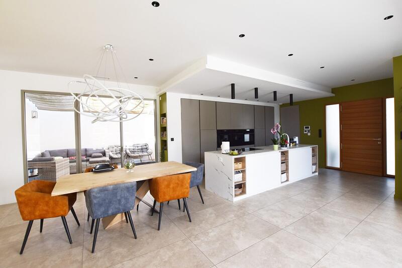 Villa - 152 m² - 6 pièces