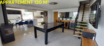 Immeuble - 233 m² - 8 pièces