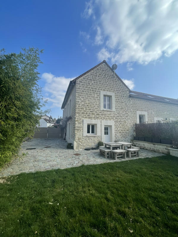 Maison - 118 m² - 5 pièces