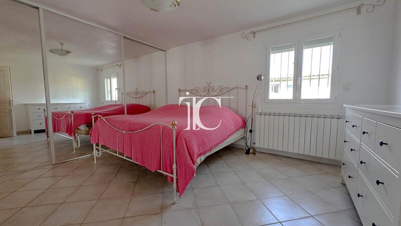 Maison - 151 m² - 5 pièces