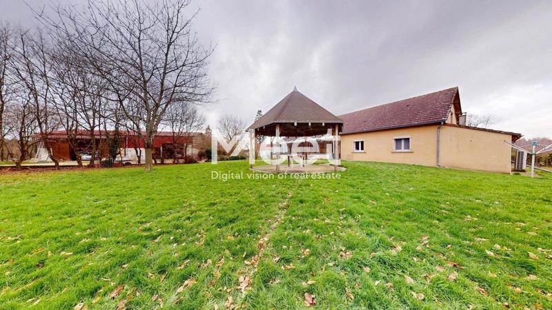 Propriété - 5 pièces