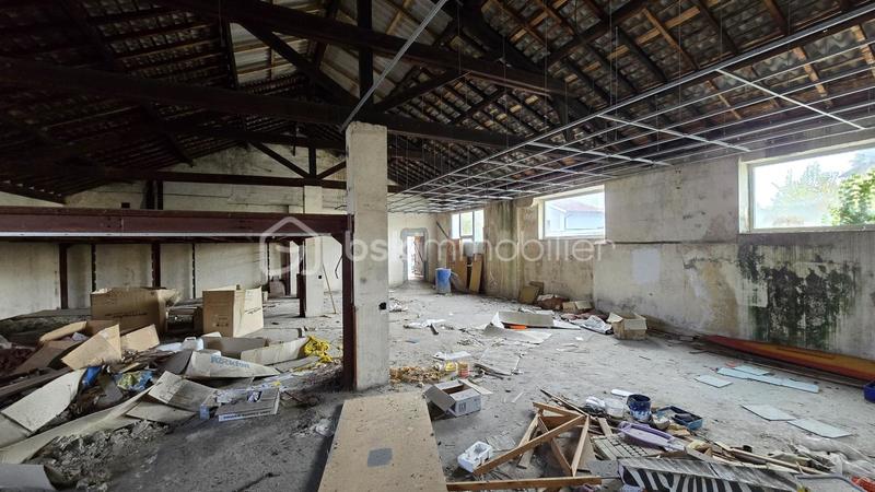 Immeuble - 1 395 m² - 10 pièces