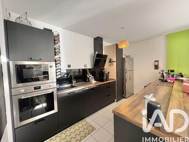 Appartement - 64 m² - 3 pièces