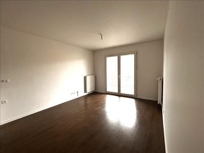 Appartement - 72 m² - 4 pièces