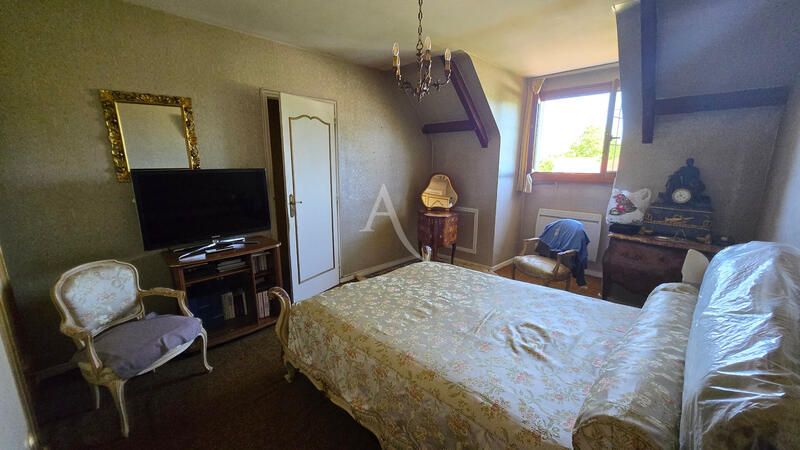 Maison - 150 m² - 7 pièces