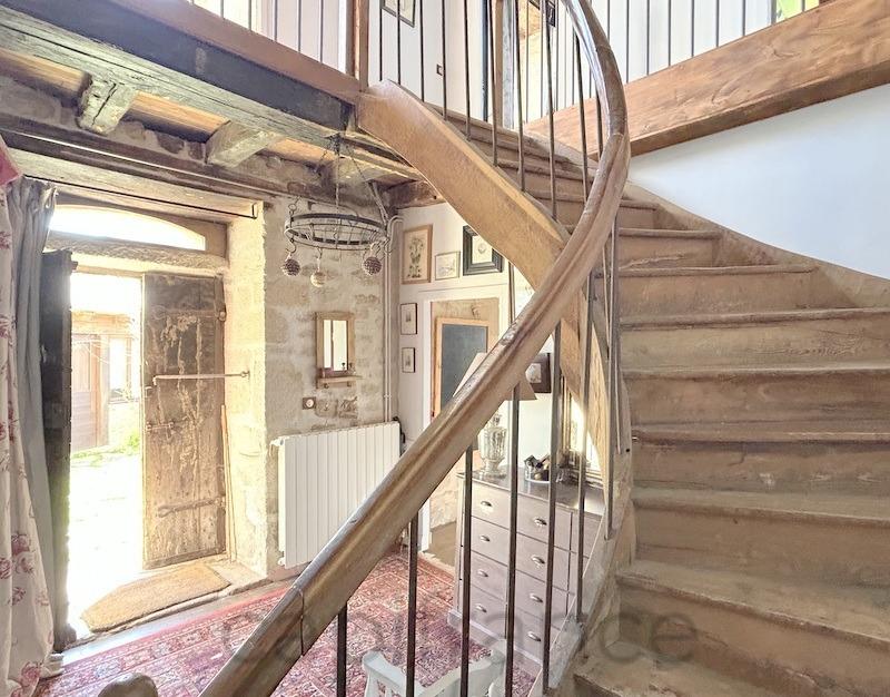 Manoir - 236 m² - 7 pièces