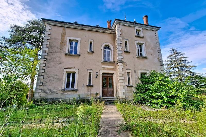 Maison - 300 m² - 6 pièces