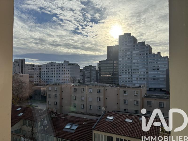 Appartement - 84 m² - 4 pièces