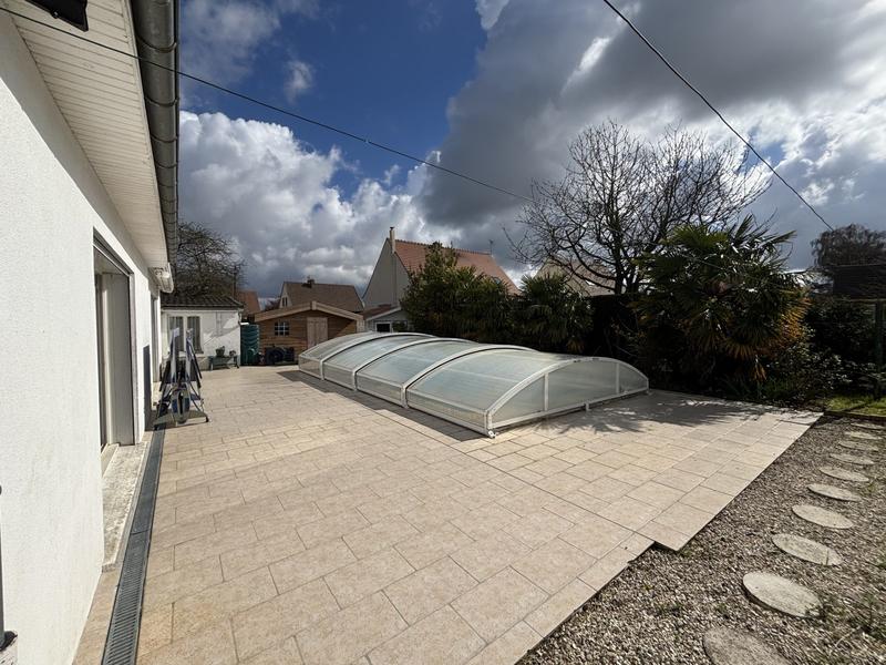 Maison - 195 m² - 8 pièces