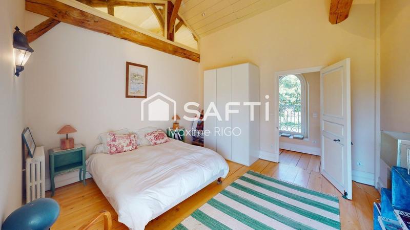 Château - 825 m² - 16 pièces