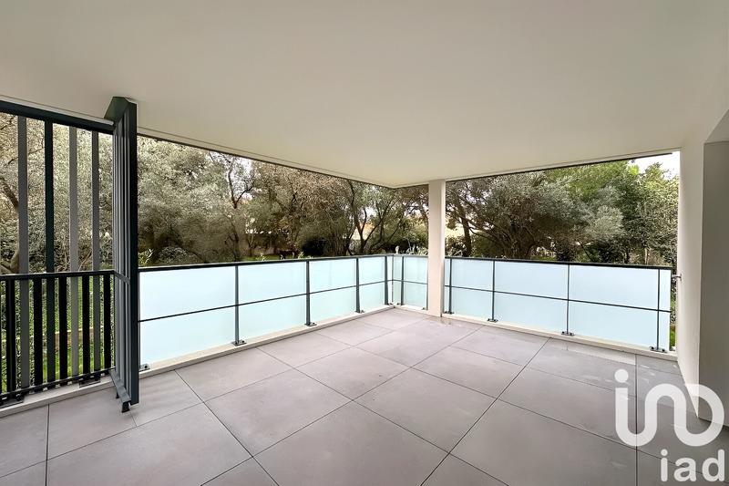 Appartement - 85 m² - 3 pièces