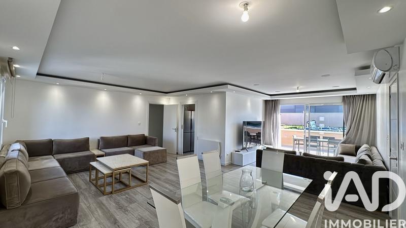 Maison - 137 m² - 6 pièces