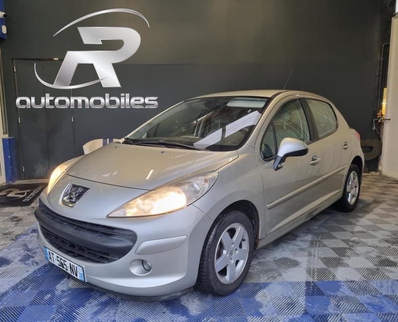 Peugeot 207 1.4 I 90 Executive Pack
