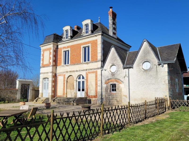 Maison de maîtres - 245 m² - 7 pièces