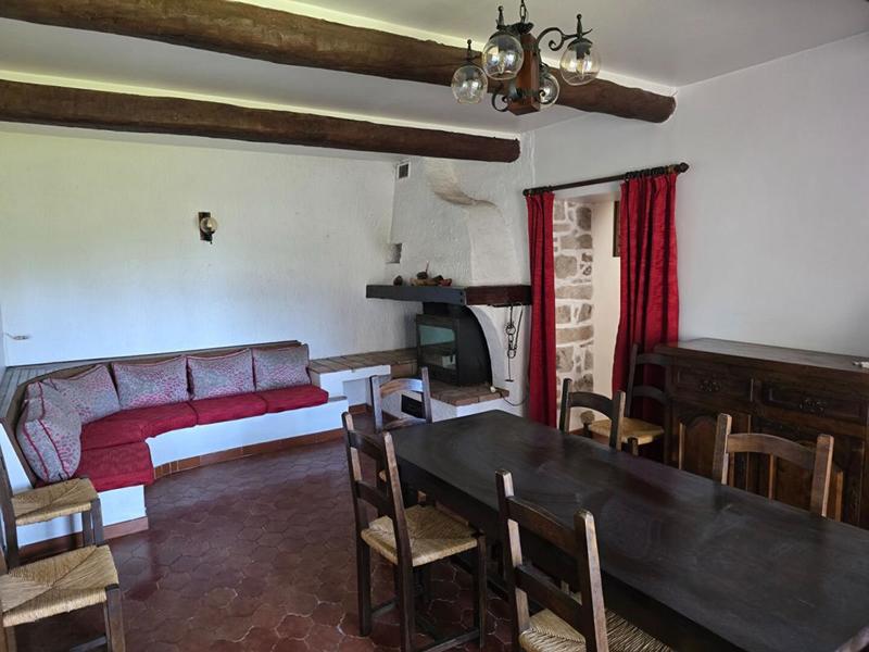 Maison - 200 m² - 8 pièces