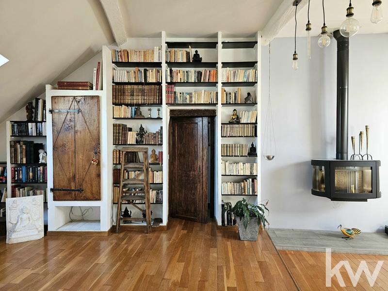 Maison - 278 m² - 11 pièces