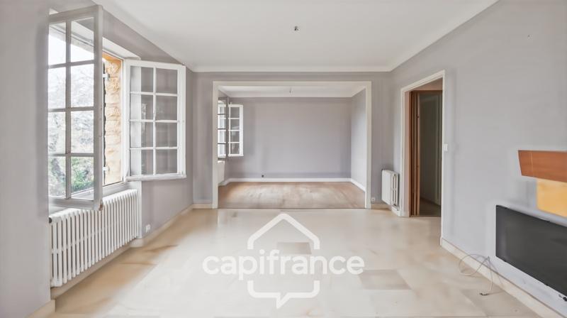 Maison - 91 m² - 4 pièces
