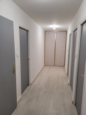 Maison - 204 m² - 7 pièces