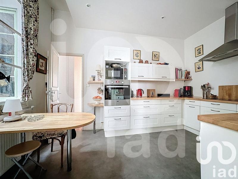 Appartement - 192 m² - 6 pièces