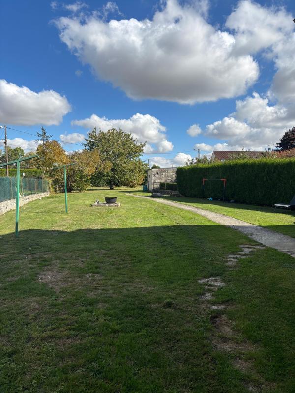 Maison - 136 m² - 6 pièces