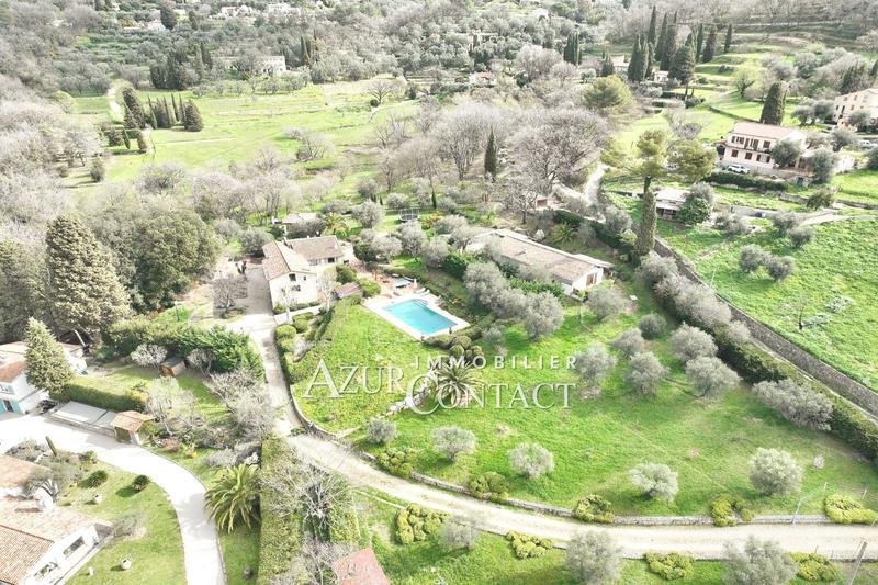 Mas - 390 m² - 6 pièces