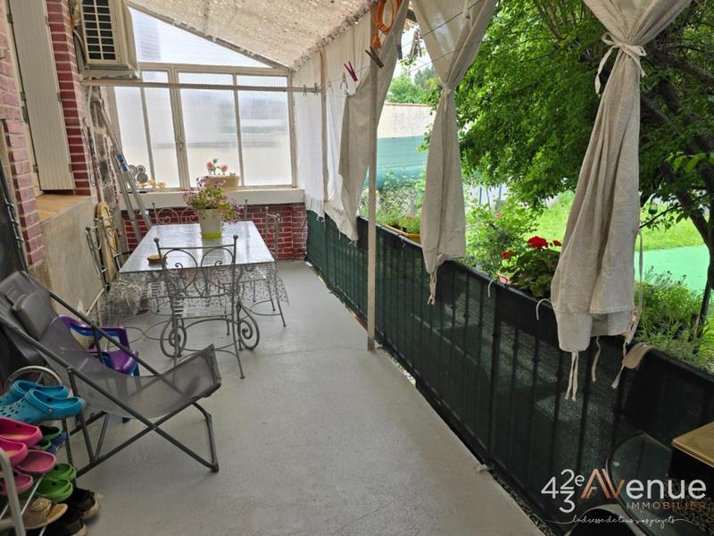 Immeuble - 203 m² - 5 pièces