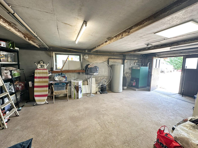 Maison - 121 m² - 6 pièces