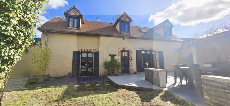 Maison - 149 m² - 7 pièces