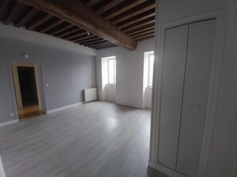 Appartement - 75 m² - 4 pièces