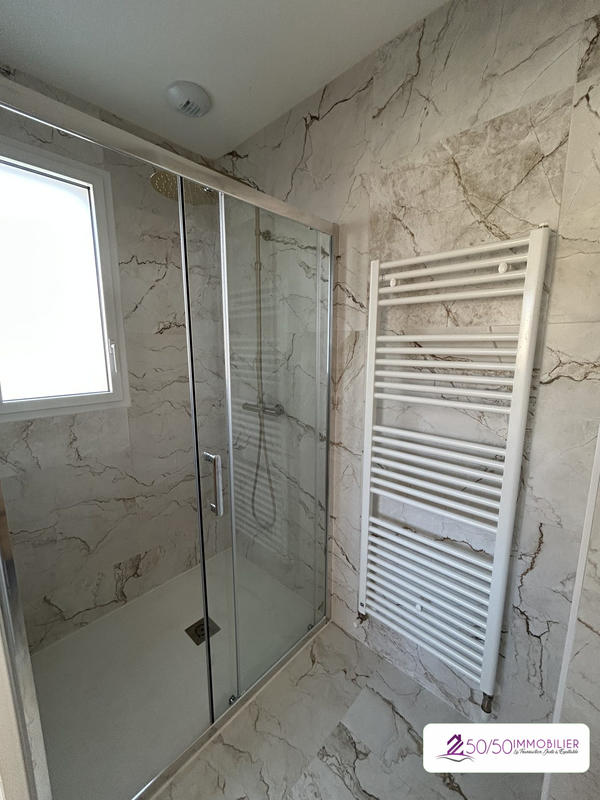 Maison contemporaine - 120 m² - 5 pièces