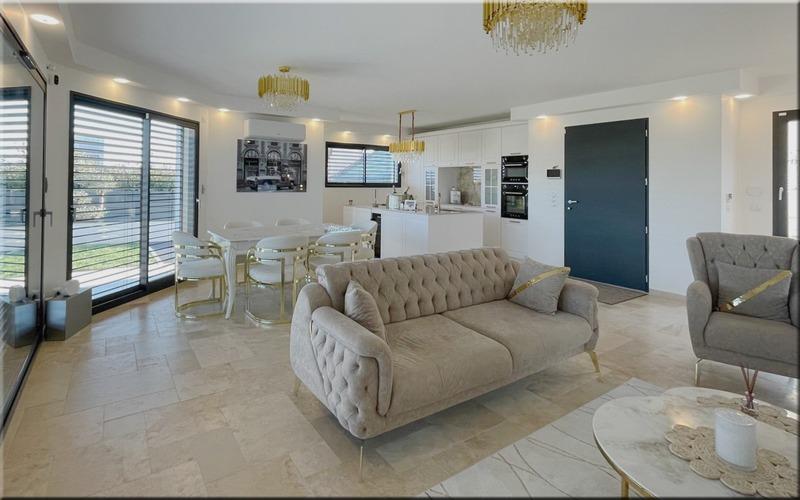 Maison - 132 m² - 4 pièces