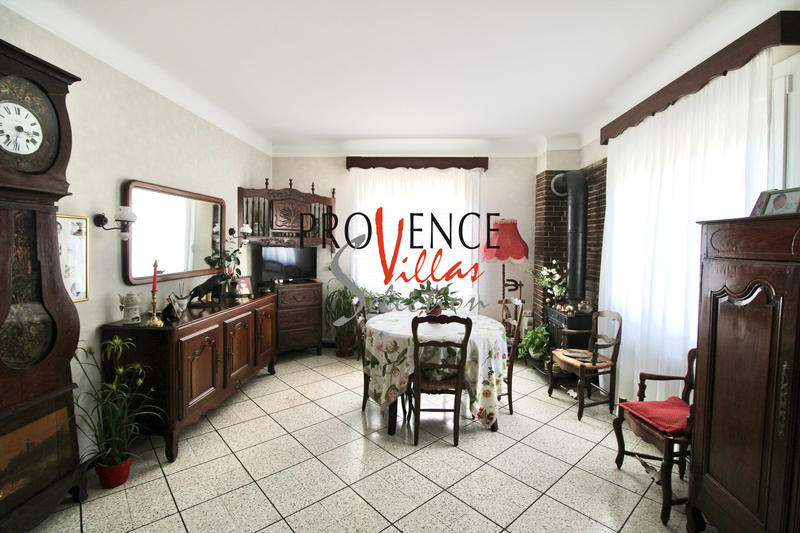 Villa - 120 m² - 4 pièces