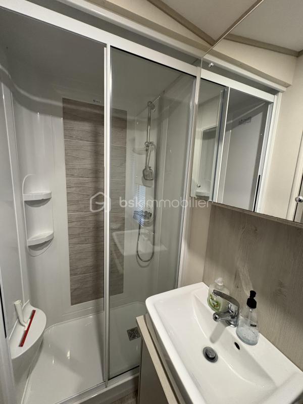 Terrain de loisirs - 203 m²