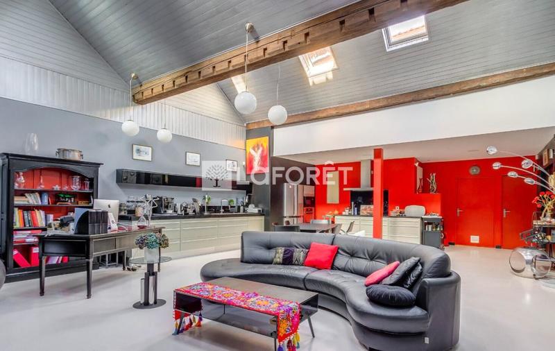 Loft - 185 m² - 5 pièces