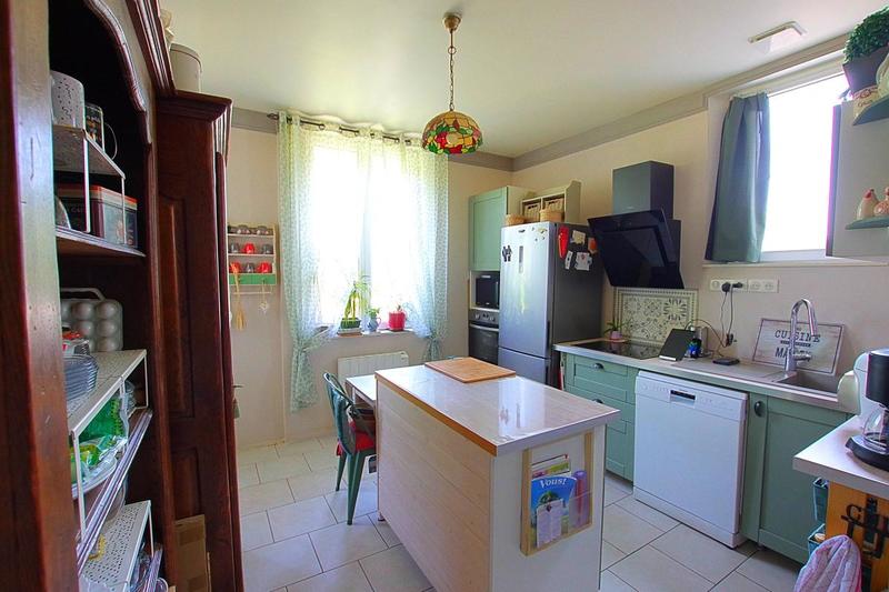 Maison - 91 m² - 5 pièces