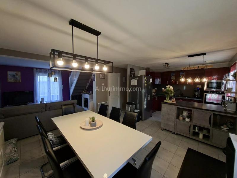 Maison - 97 m² - 6 pièces