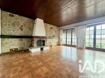 Maison de village - 159 m² - 6 pièces