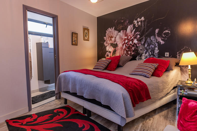 Maison - 212 m² - 6 pièces