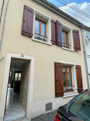 Maison - 80 m² - 4 pièces