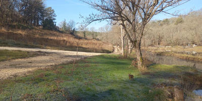 Terrain - 140 000 m²