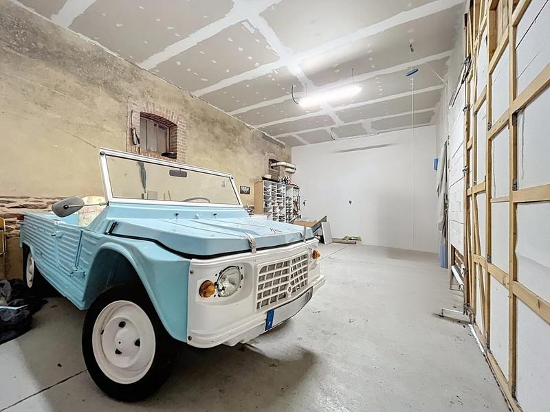 Maison ancienne - 210 m² - 8 pièces