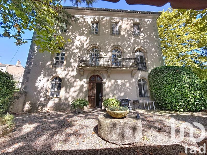 Château - 330 m² - 11 pièces