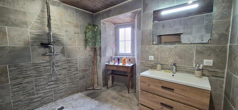 Maison ancienne - 177 m² - 6 pièces