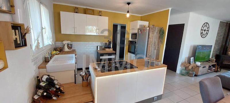 Villa - 93 m² - 5 pièces