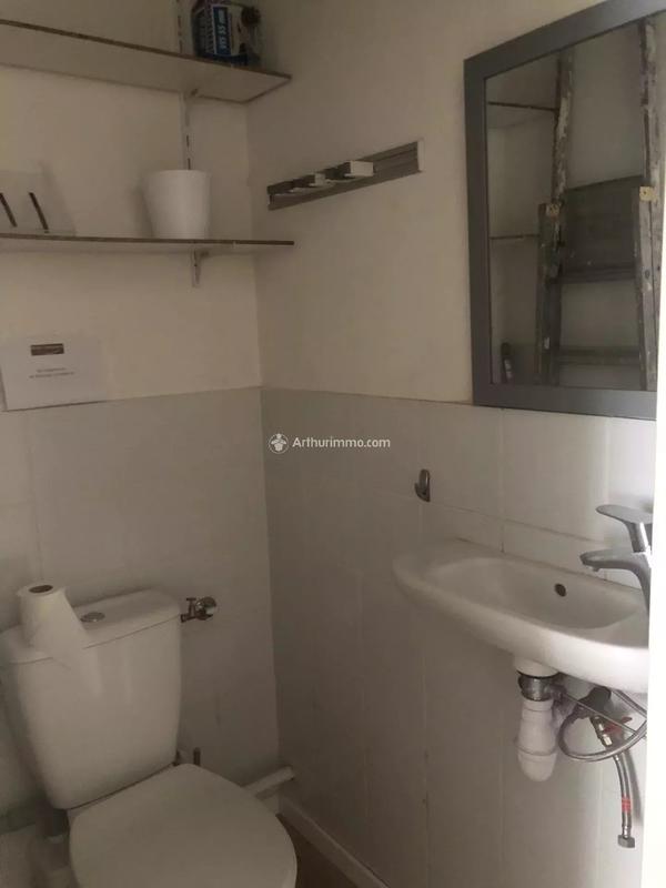 Magasins - 27 m² - 1 pièce