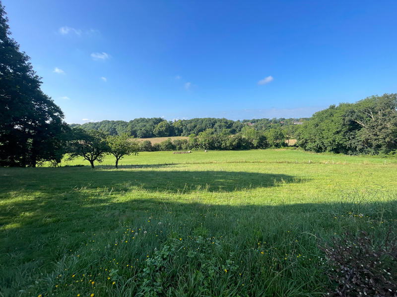 Maison - 260 m² - 8 pièces