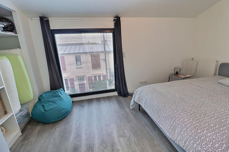 Maison - 185 m² - 6 pièces